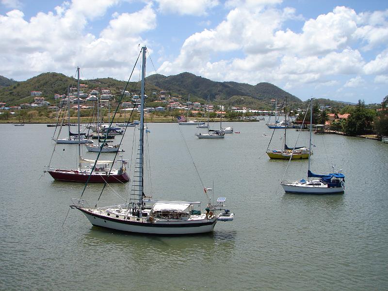 18_03_06 013.jpg - Rodney Bay Marina